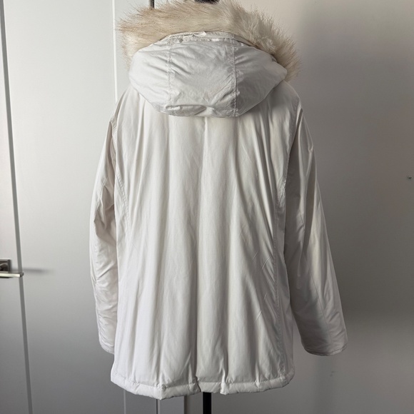 GAP White Puffer Coat w/ Faux Fur Hood - Women’s XL - Picture 5 of 12